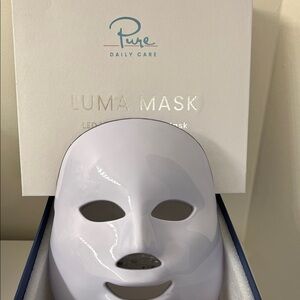 Pur Luma Mask - White LED Skincare Mask